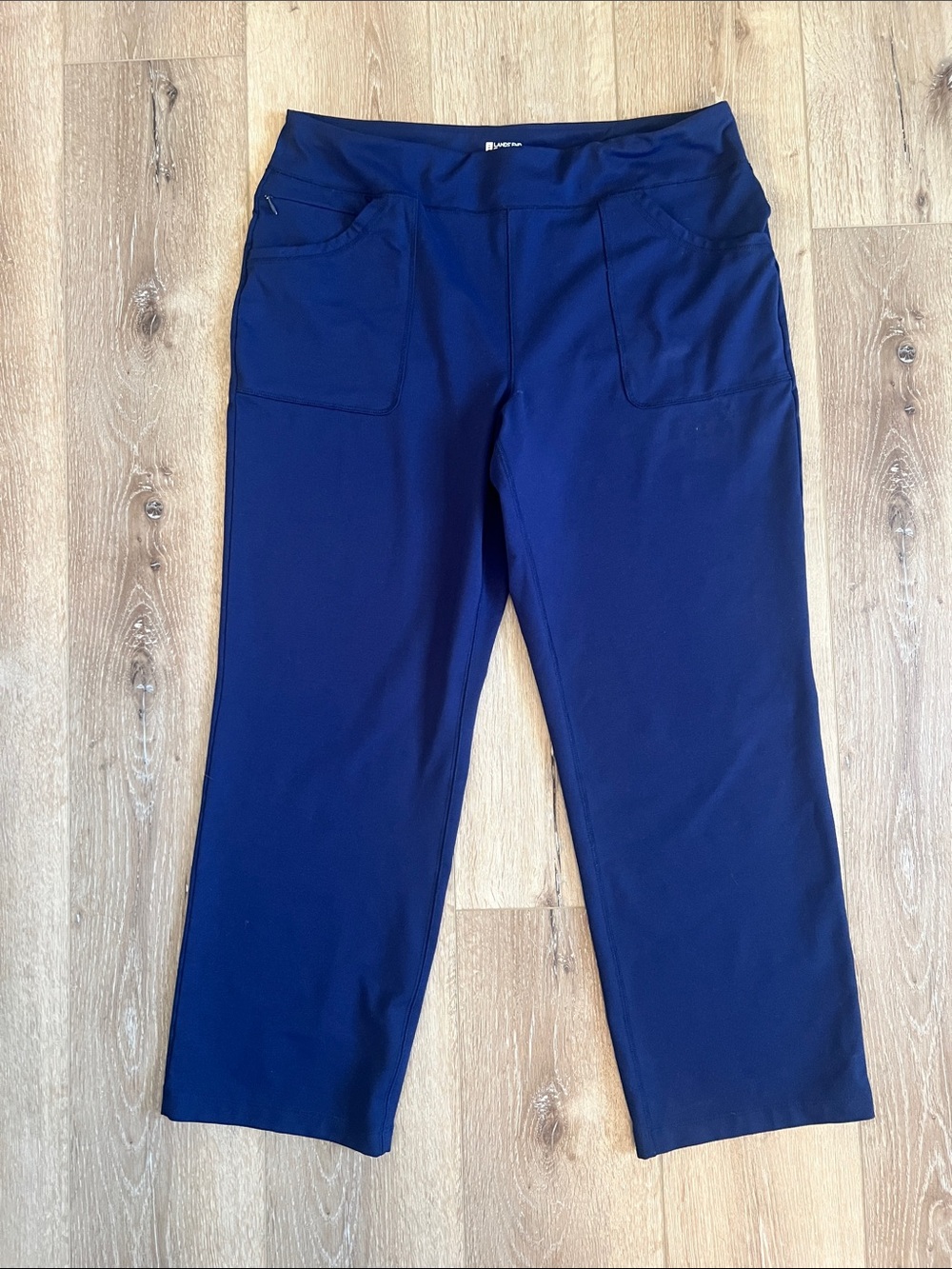 Lands' End Sport - Navy Pull-On Cropped Pants with Pockets, Great Condition!